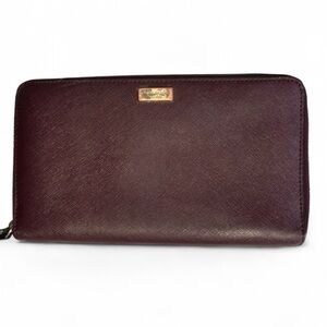 Kate Spade New York Leather Clutch in Burgundy/ Vine Color